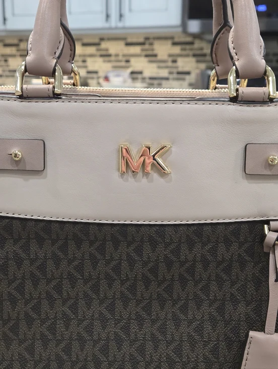 Michael Kors Reagan Signature Brown Medium Satchel - Picture 4 of 14